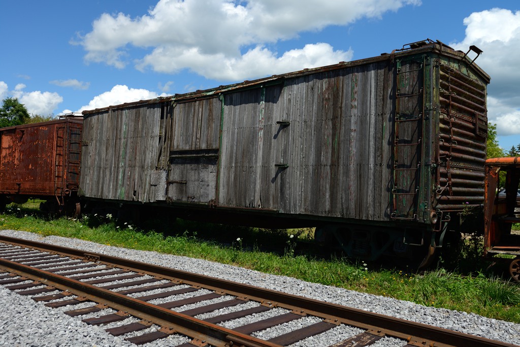 7360x4912 - 6,744,191 bytes