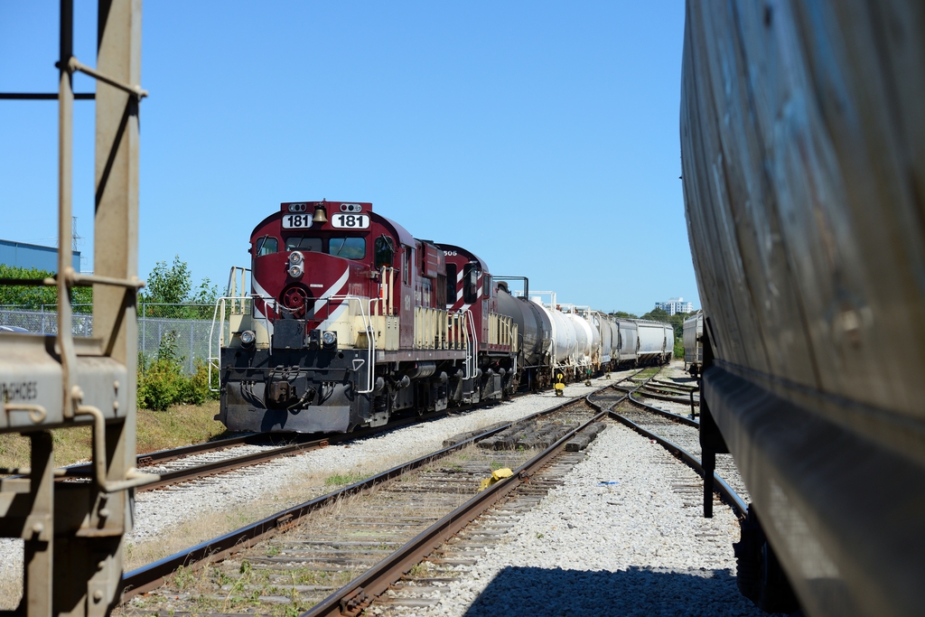 7360x4912 - 19,692,264 bytes