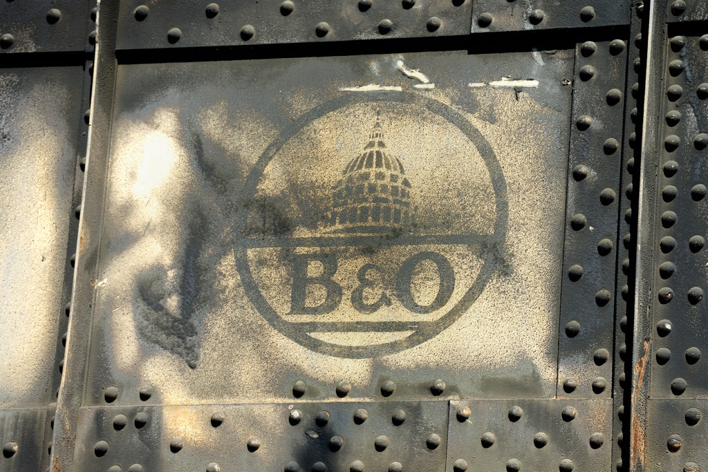 7360x4912 - 10,272,555 bytes