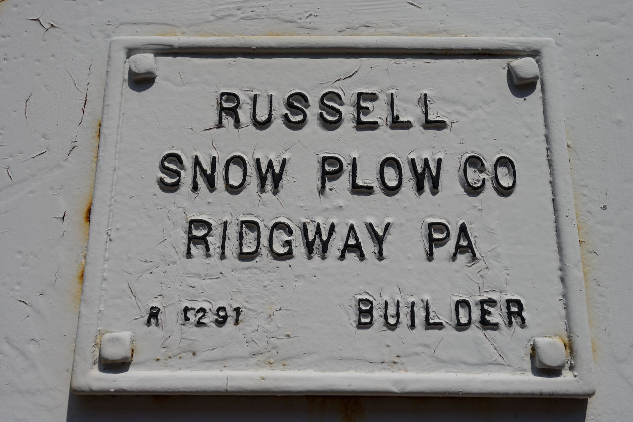 7360x4912 - 2,448,095 bytes