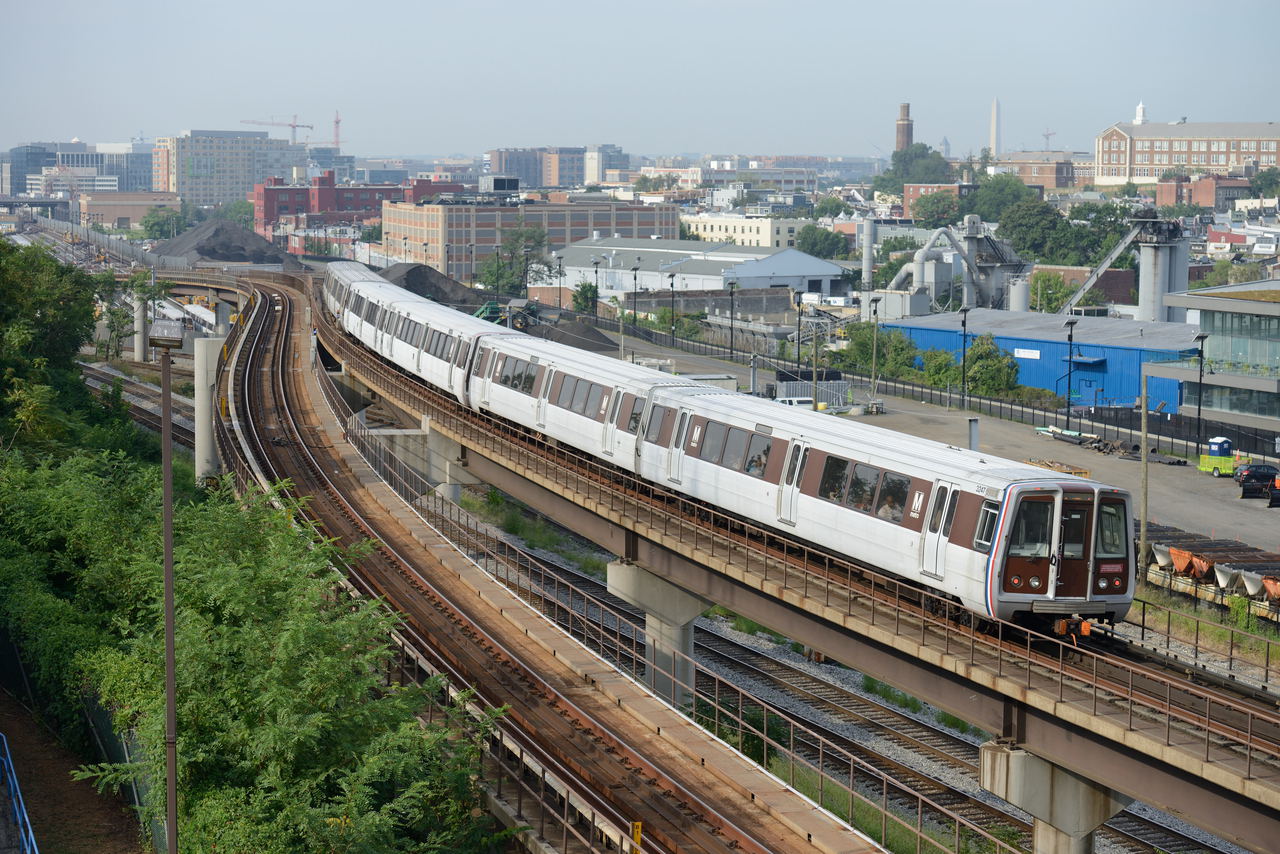 7360x4912 - 4,823,909 bytes