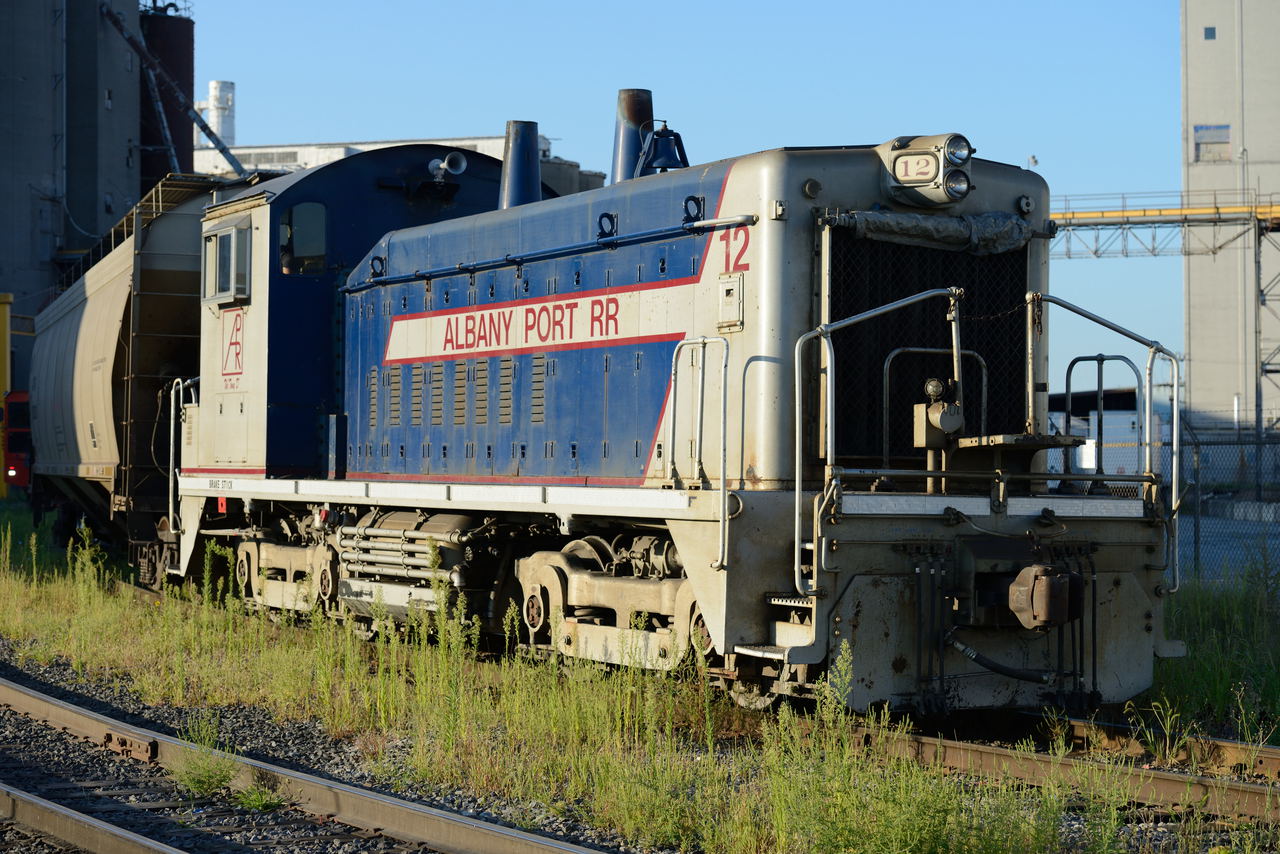 7360x4912 - 4,233,743 bytes