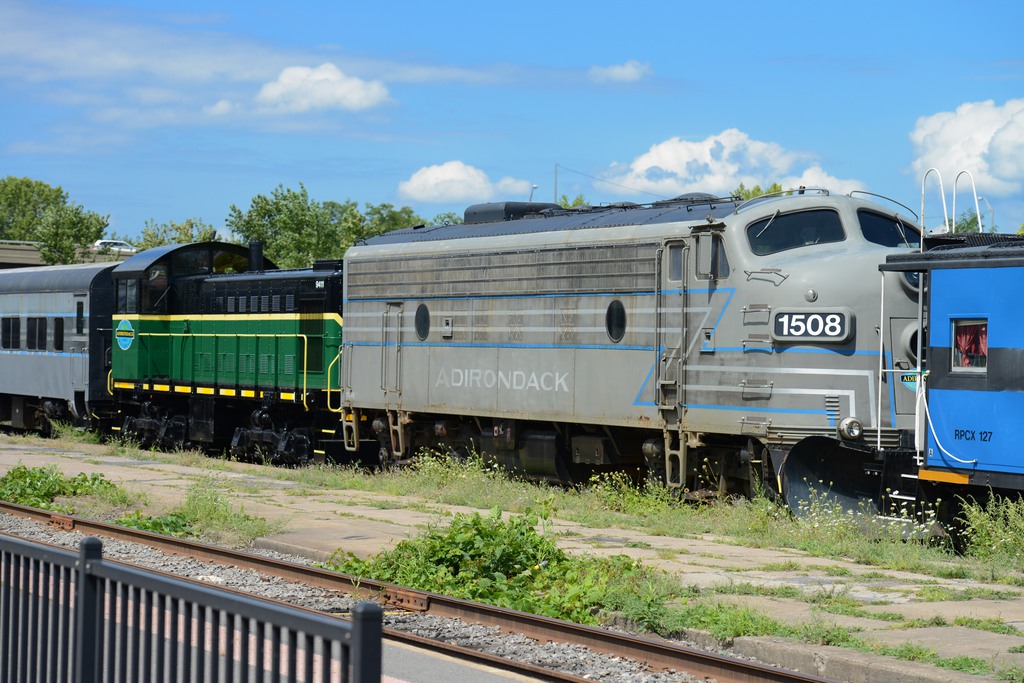 7360x4912 - 6,840,725 bytes