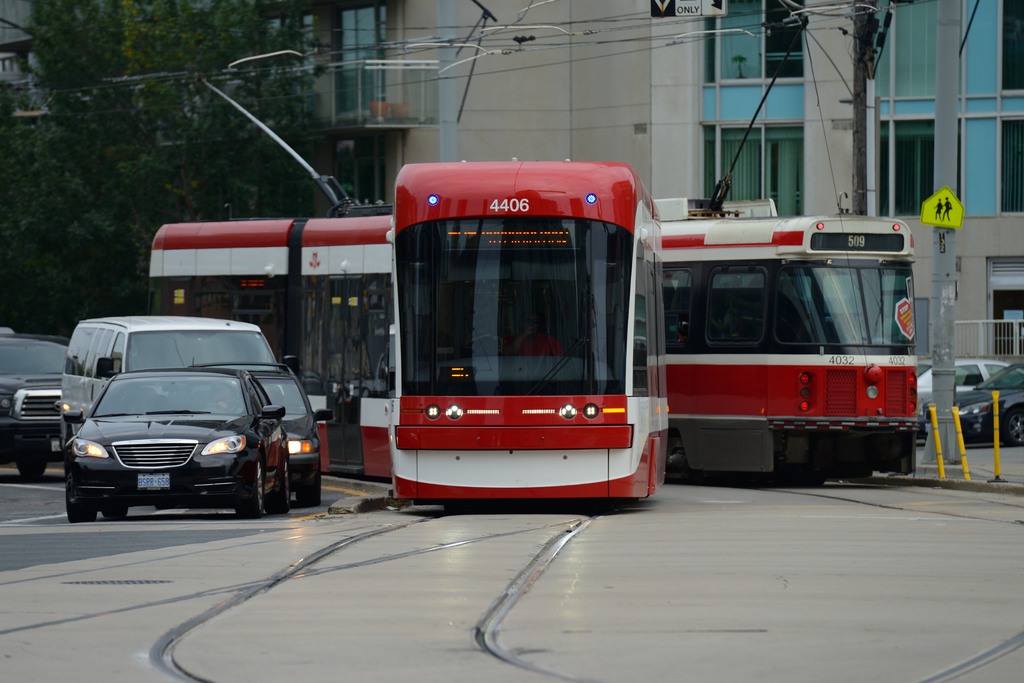 6645x4435 - 3,979,300 bytes